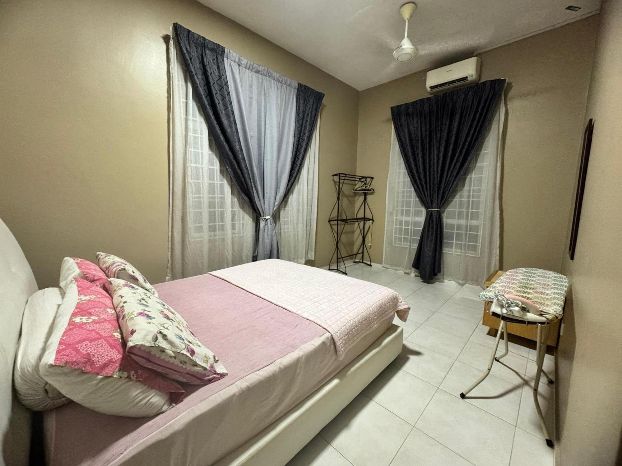 Homestay Melaka Executive Εξωτερικό φωτογραφία